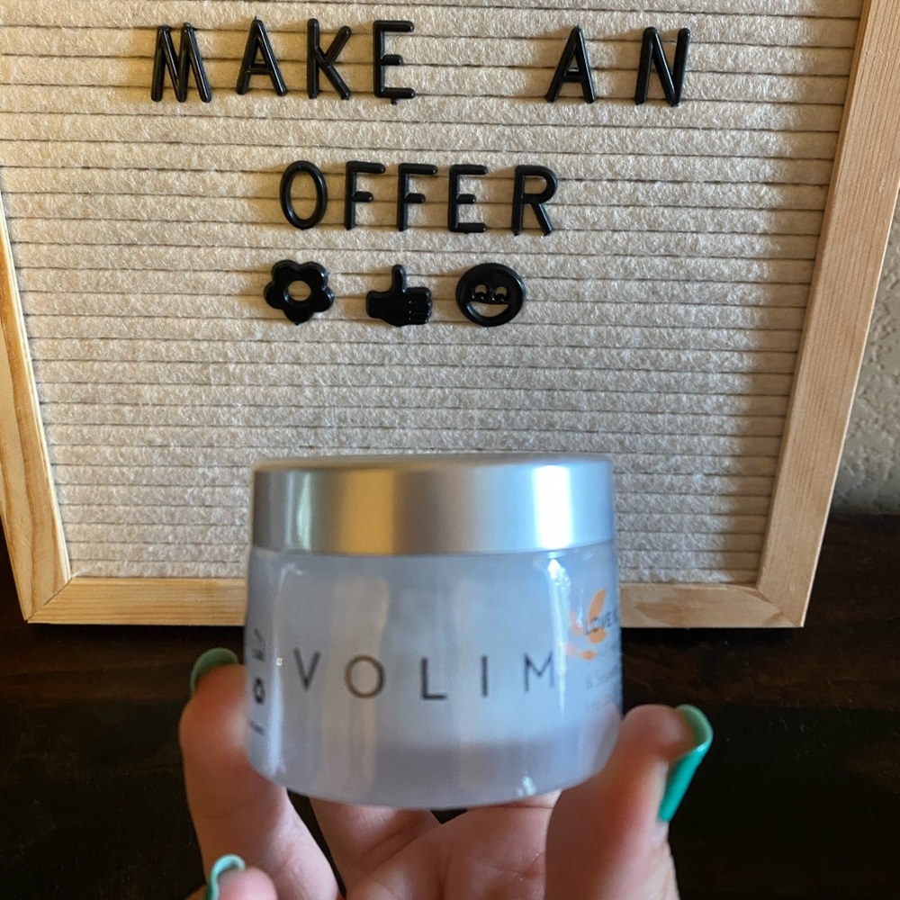 Volim 3-in-1 hyaluronic acid and microderm